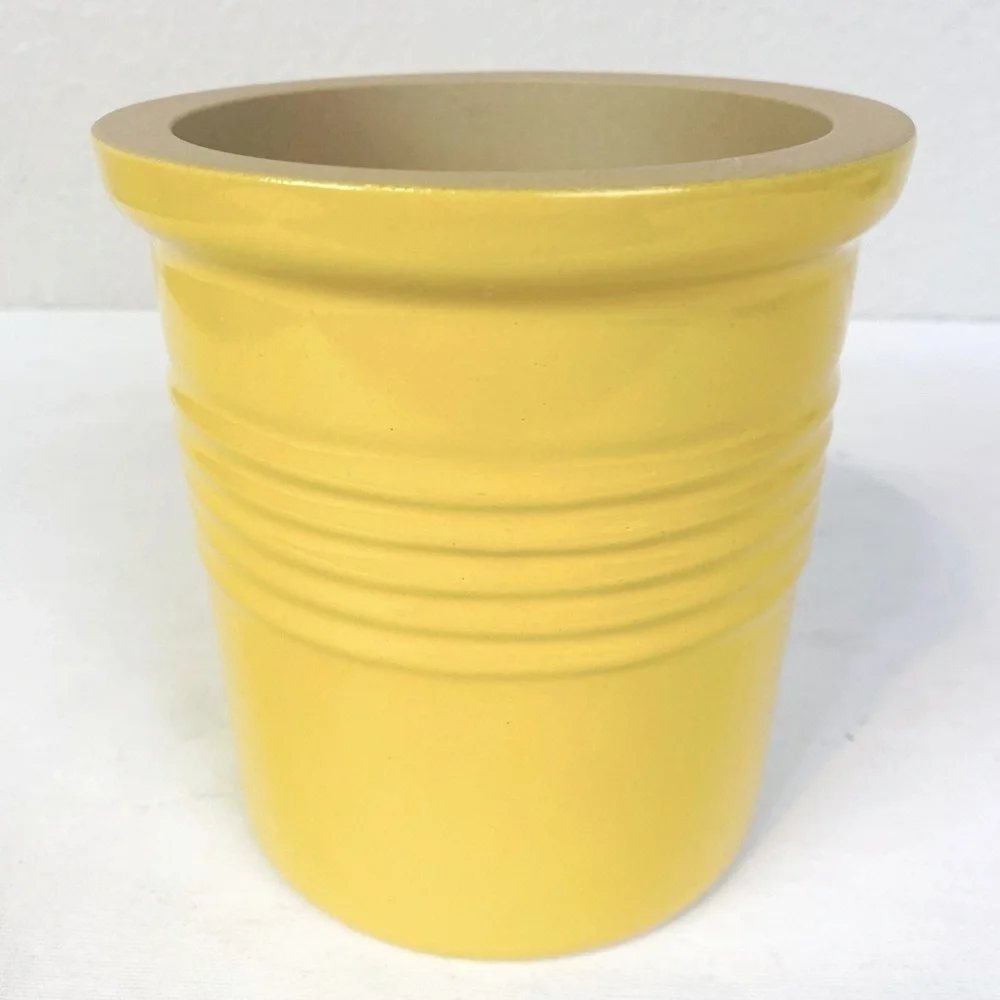 The Pampered Chef Family Heritage Yellow Stoneware Crock 6”